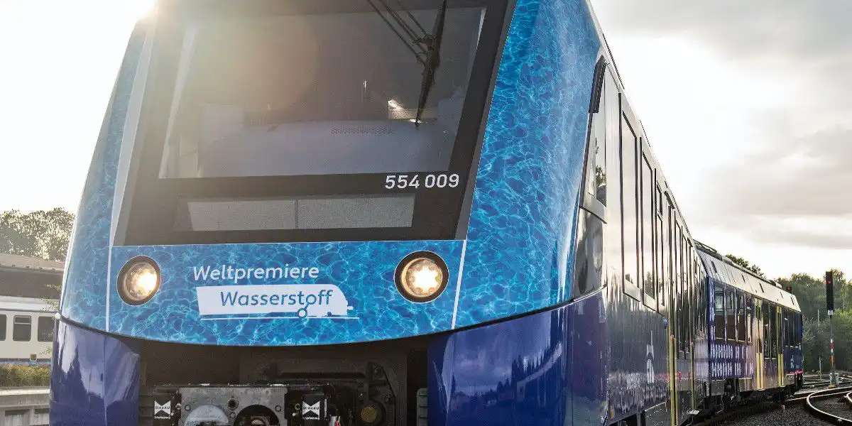 Klimaschutz für Schienenverkehr: Elektrifizierte Züge mit Akku-Technik sollen Diesel-Loks ablösen. Foto Alstom