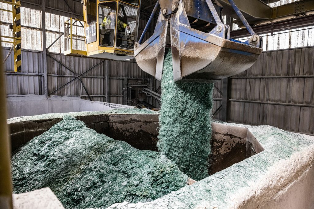 Audi Glas Recycling Greentech Q4 Etron 2