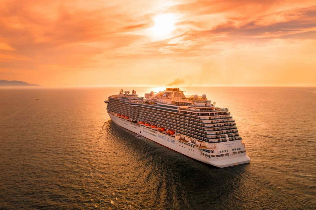 Kreuzfahrtschiff Klimakrise Umweltschaden. Foto Alonso Reyes Unsplash