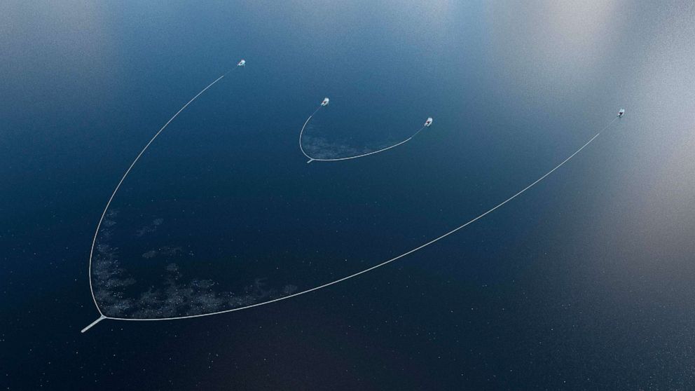 Greentech The Ocean Cleanup Drohne Ocean Cleanup Muell Sammel Boot Circular Plastik. Foto: The Ocean Cleanup