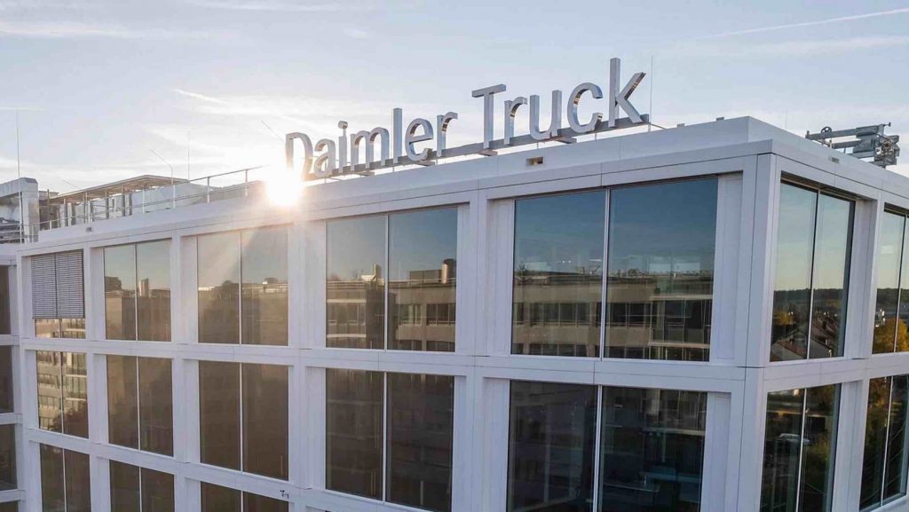 Greentech Daimler Truck Batterien Elektromobilitaet Akkus USA