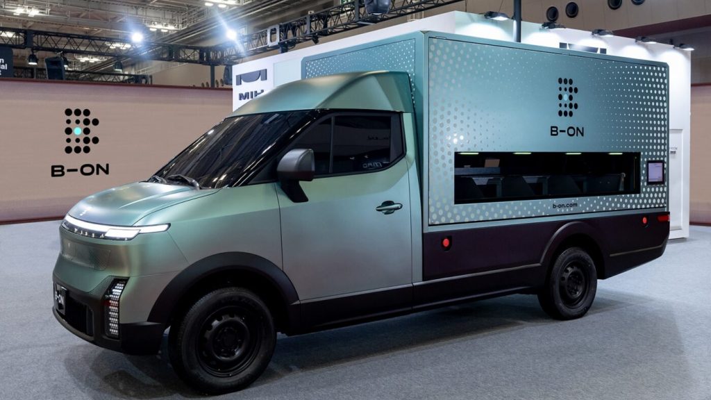 Greentech Mobility Streetscooter Bon-pelkan-e-transporter Japan