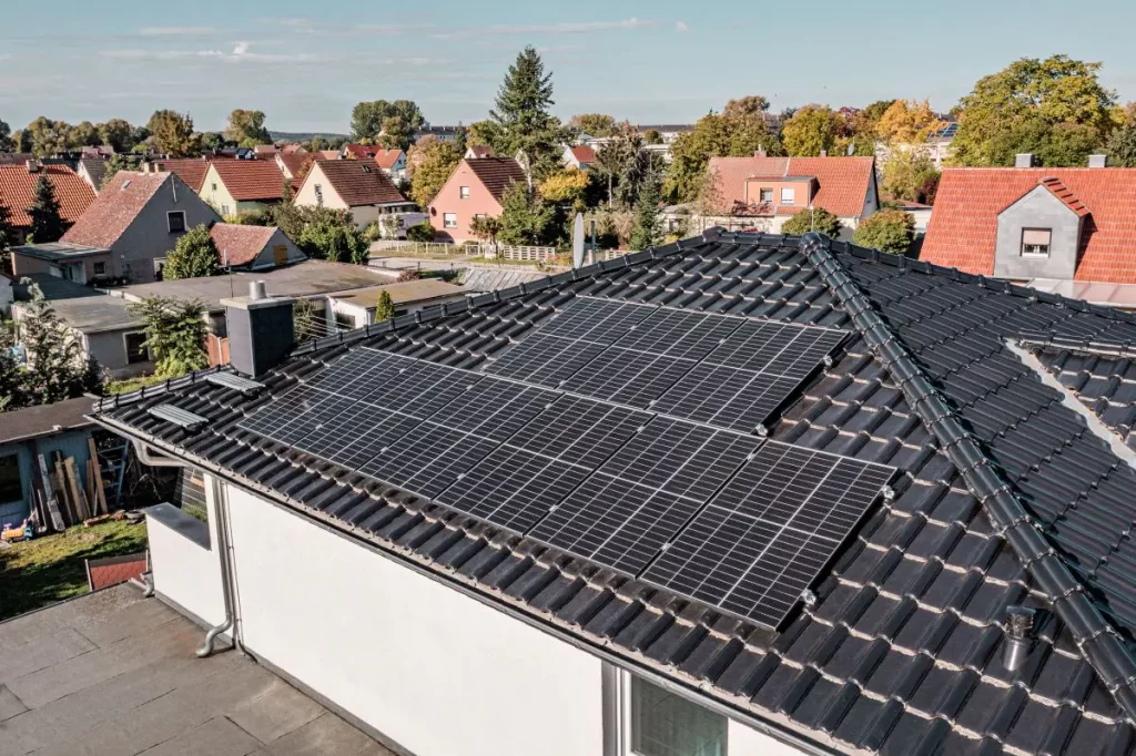Greentech Otovo Solar Dach
