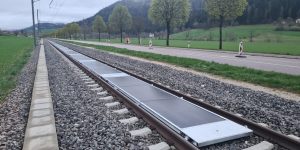 Greentech Schweiz Sun-Ways Bahngleise_Solar Anlage PV