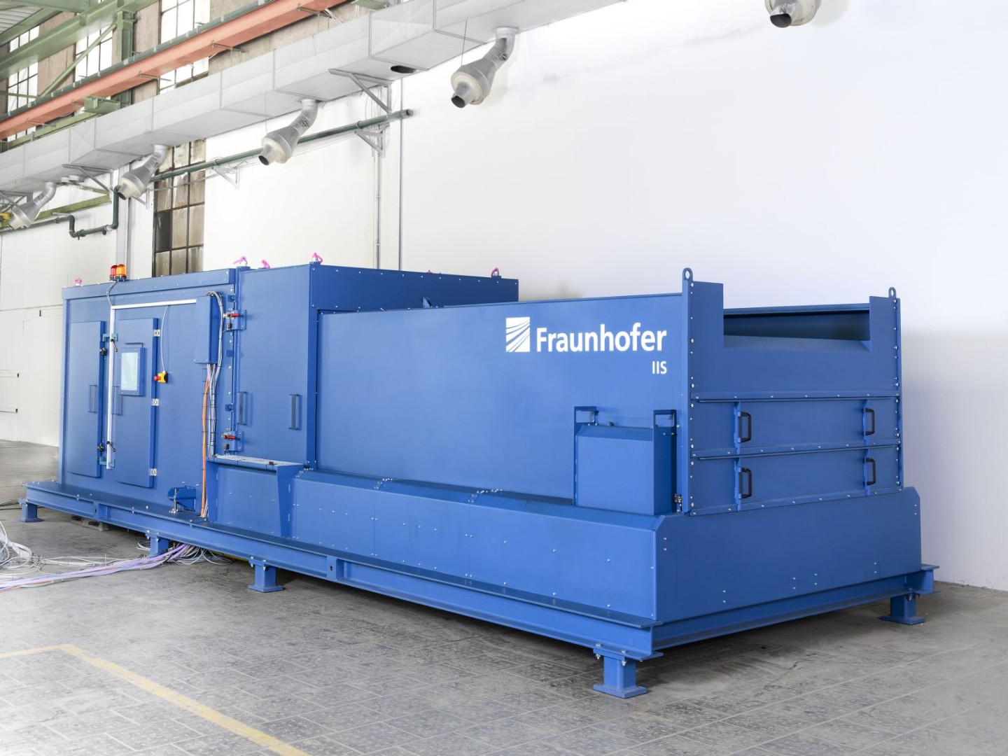 Greentech Batterien Fraunhofer iis-weniger-batteriebraende-in-recyclinganlagen-dank-sensorbasierter-abfallsortierung