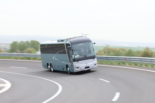 Greentech Mobility MAN bringt Elektrischen Reisebus MAN eCoach