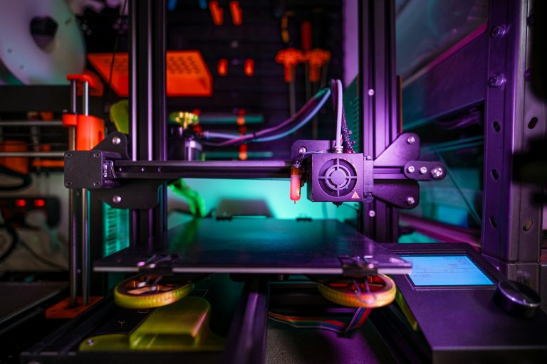 Greentech Circular aus Plastikmuell wird 3D Drucker Fillament Foto Jjakub Zerdzicki Unsplash
