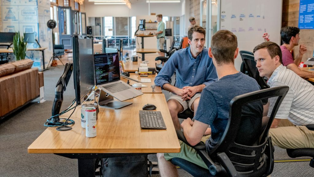 Startup Hub. Foto Austin Distel Unsplash