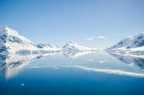 Antartica. Foto Henrique Setim Unsplash
